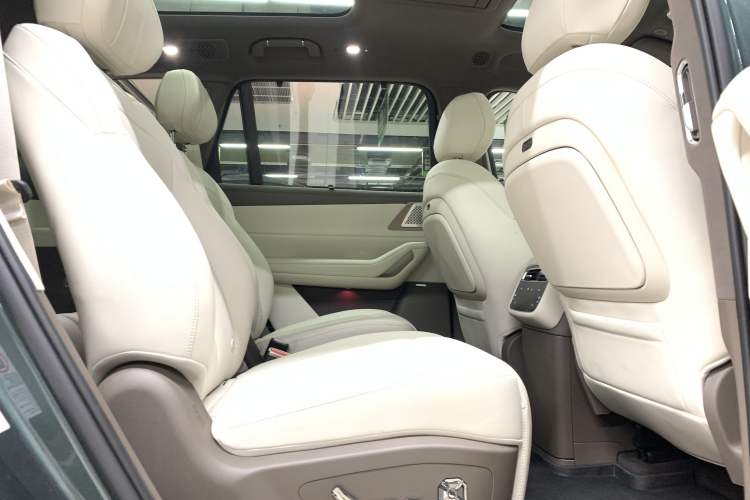 Used Denza N8L 2025 Model Flagship Model Interior 6