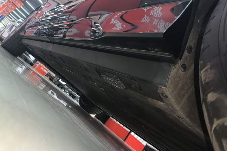 Used Denza N8L 2025 Model Flagship Model Left Side Sill