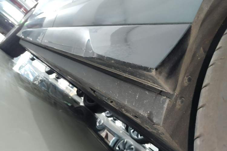 Used Denza N8L 2025 Model Flagship Model Left Side Sill