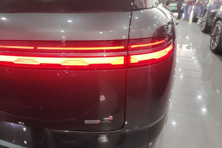 Used Denza N8L 2025 Model Flagship Model Right Rear Taillight