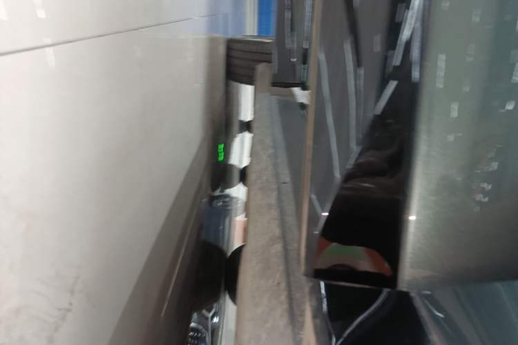 Used Denza N8L 2025 Model Flagship Model Right Side Sill