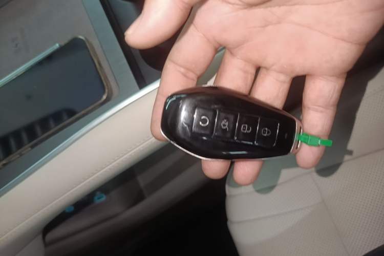 Used Denza N8L 2025 Model Flagship Model Vehicle Key
