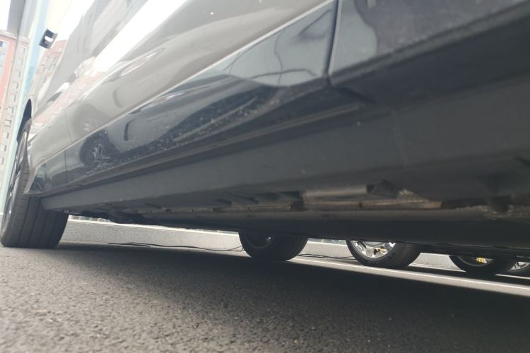 Used Denza N8L 2025 Model Flagship Model Chassis Front Right
