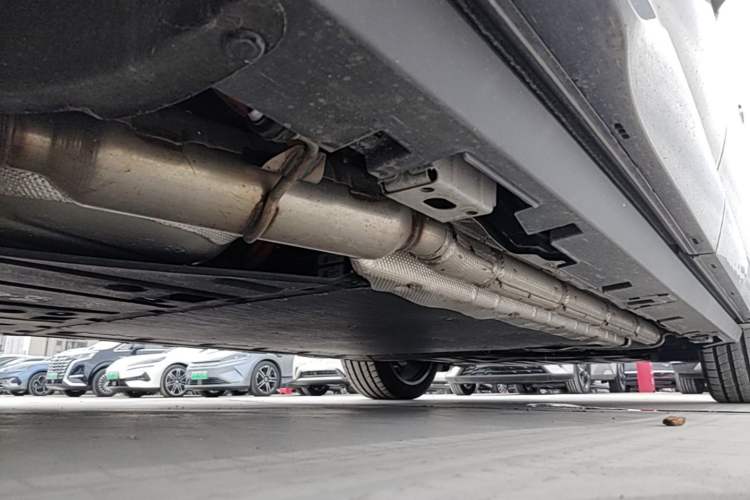 Used Denza N8L 2025 Model Flagship Model Chassis Rear Right