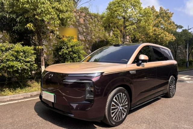 Used Denza N8L 2025 Model Zunrong Model