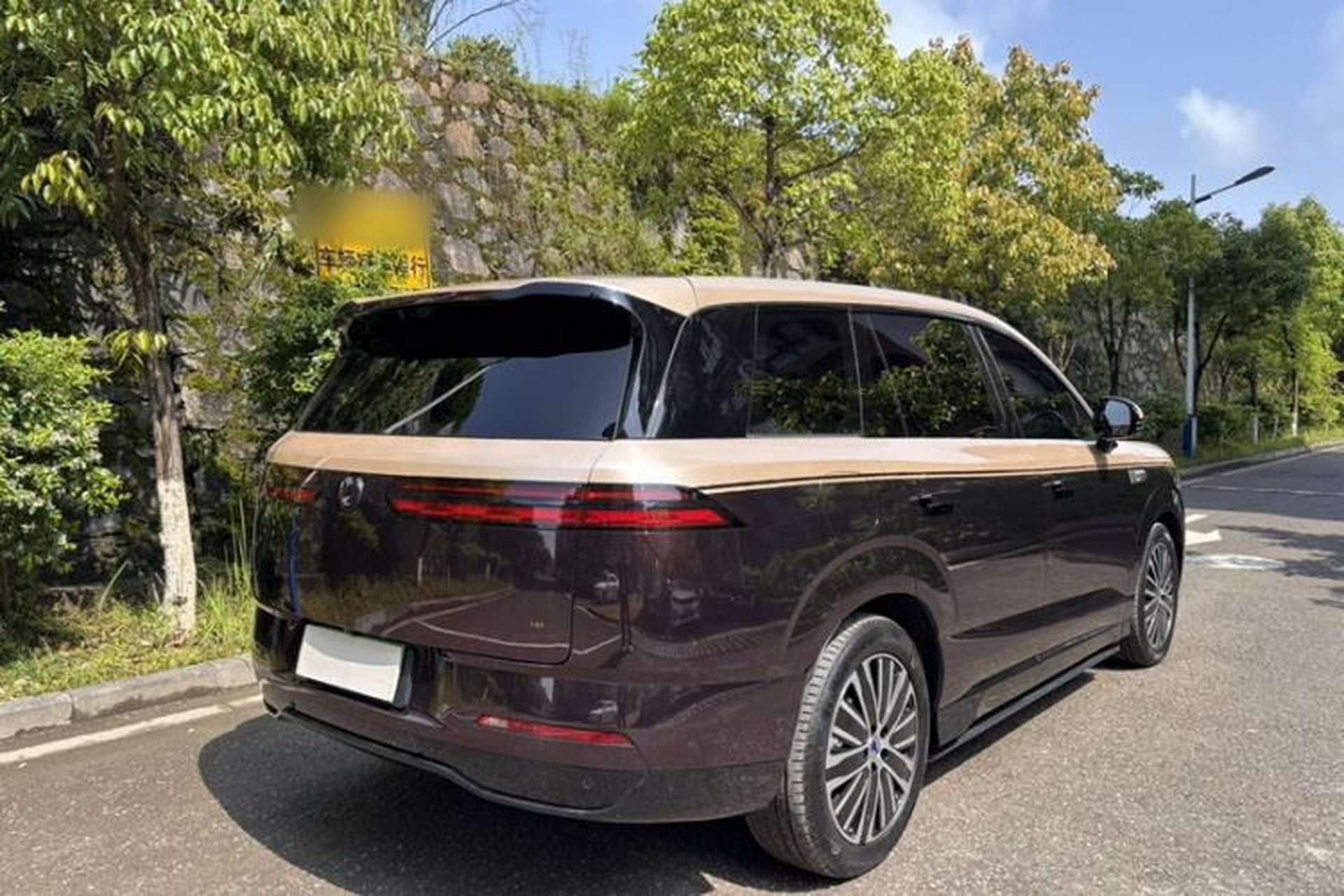Used Denza N8L 2025 Model Zunrong Model Exterior 5