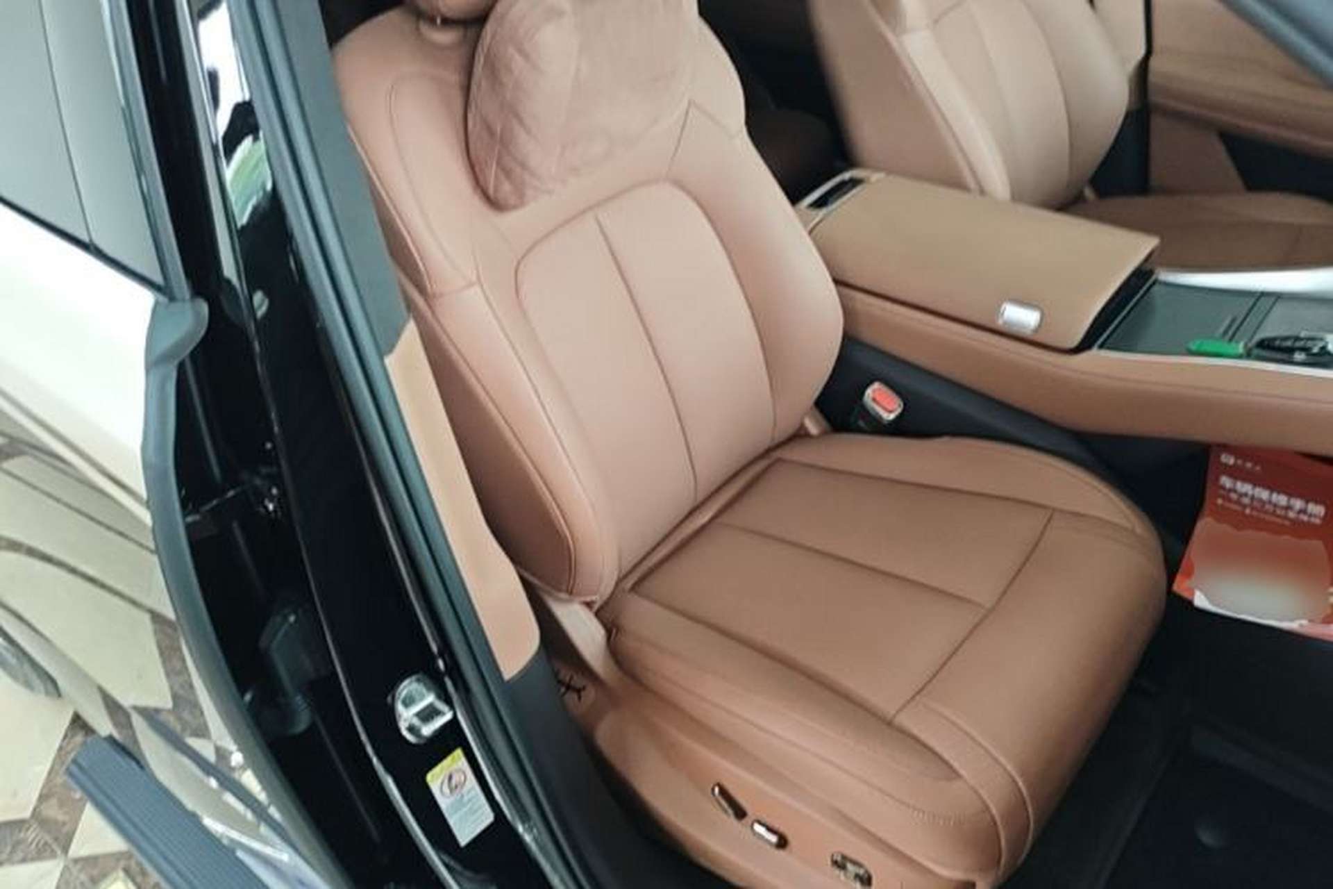 Used Denza N8L 2025 Model Zunrong Model Right Front Seat