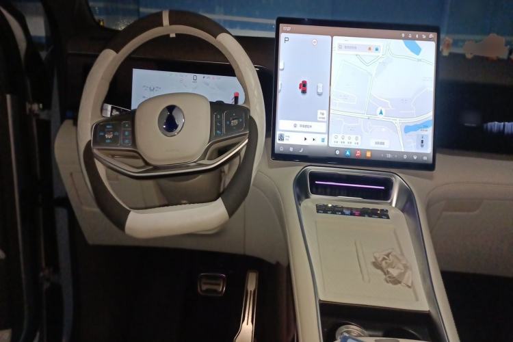 Used Denza N8L 2025 Model Flagship Model Center Console
