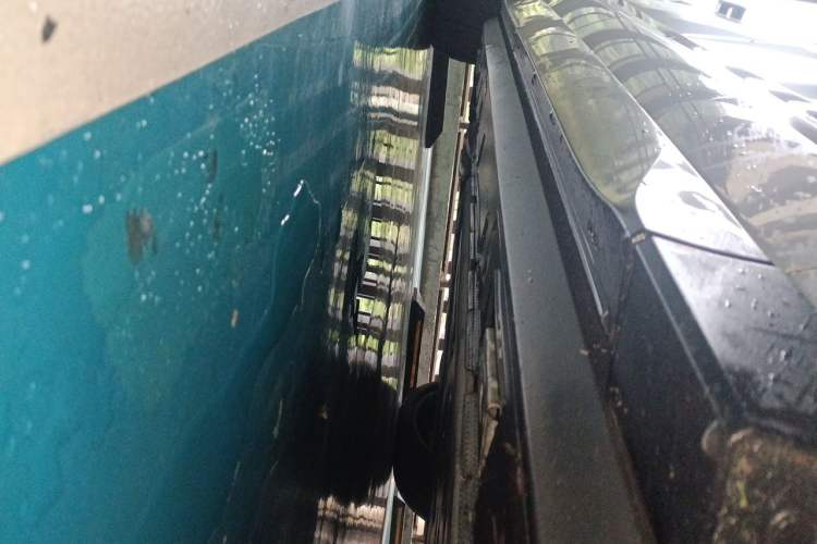 Used Denza N8L 2025 Model Flagship Model Chassis Front Right