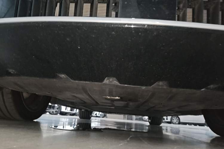 Used Denza N8L 2025 Model Flagship Model Chassis Front