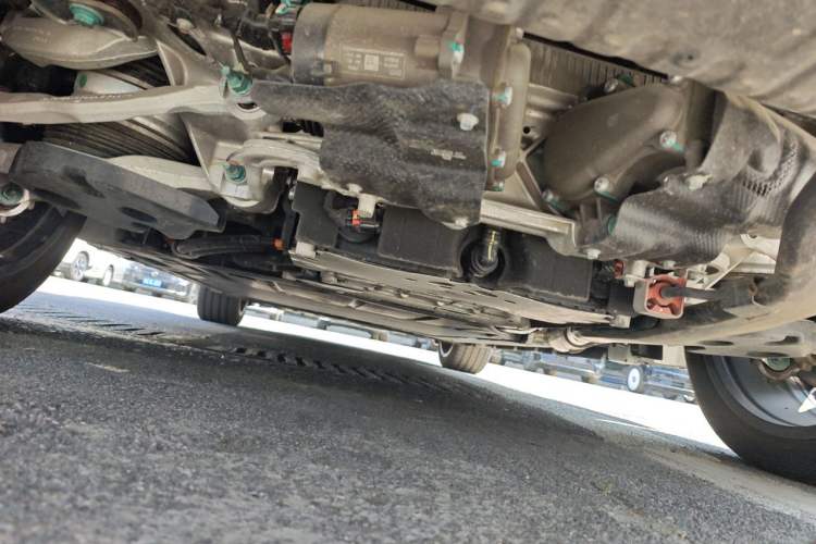 Used Denza N8L 2025 Model Flagship Model Chassis Rear