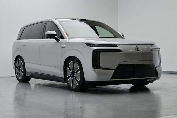 Used Denza N8L 2025 Model Flagship Model Exterior 2
