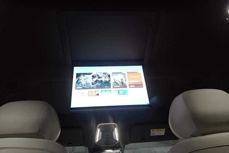Used Denza N8L 2025 Model Flagship Model Headliner