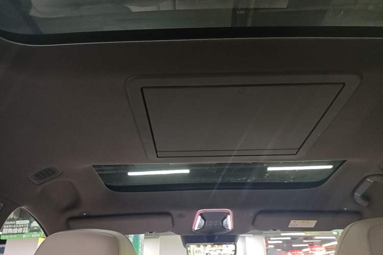 Used Denza N8L 2025 Model Flagship Model Headliner