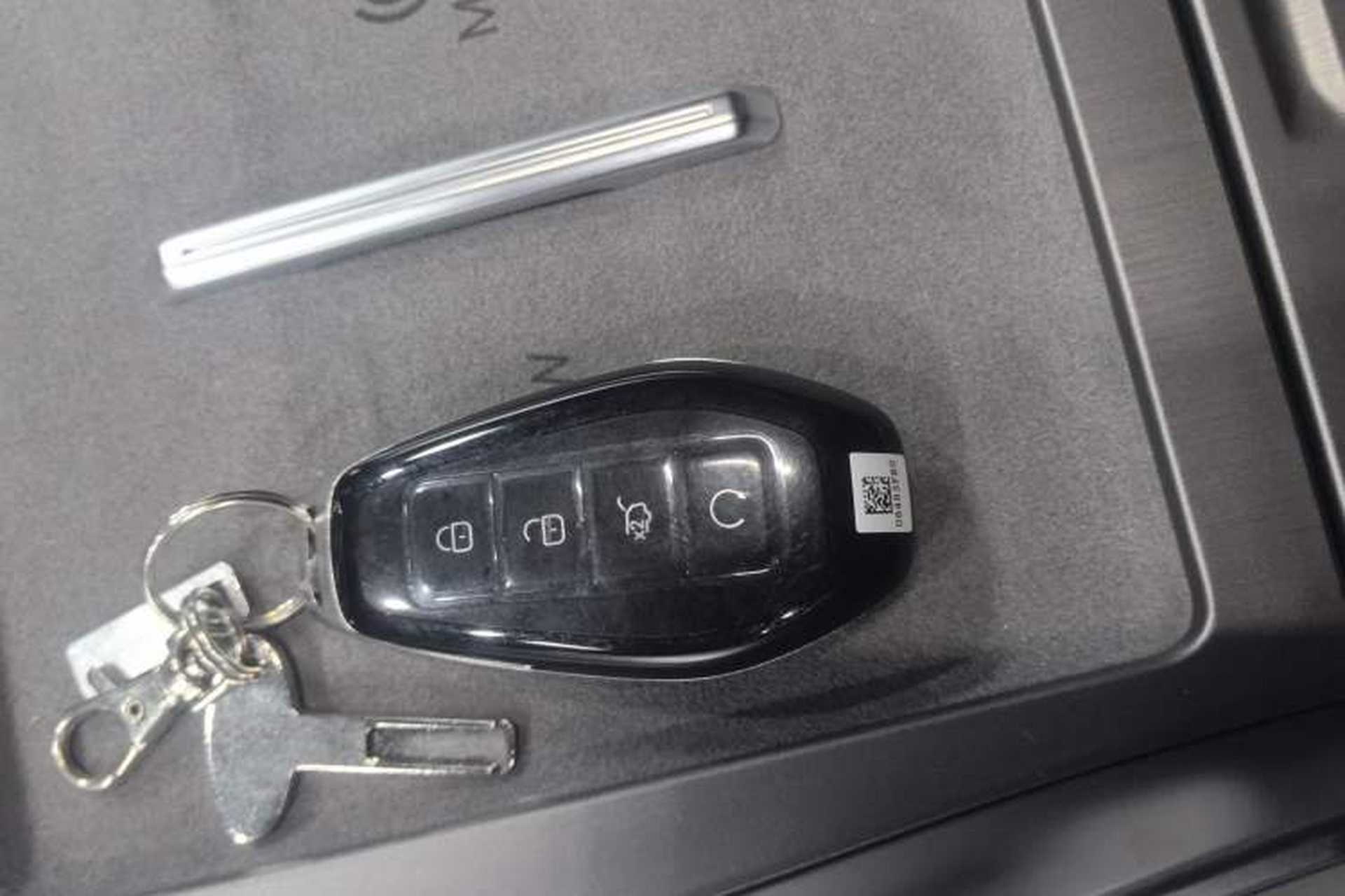 Used Denza N8L 2025 Model Zunrong Model Interior 1