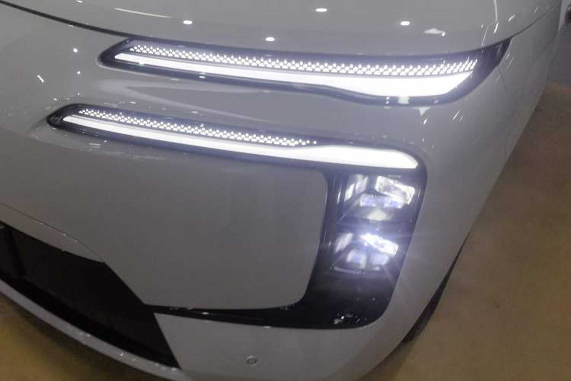 Used Denza N8L 2025 Model Zunrong Model Left Front Headlight