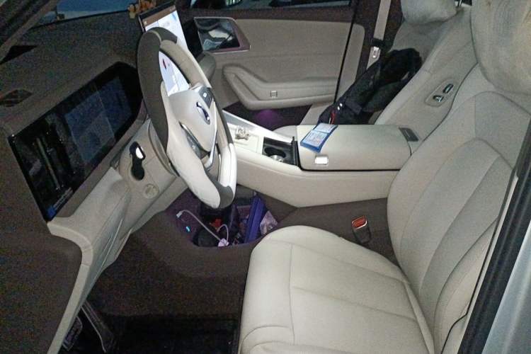 Used Denza N8L 2025 Model Flagship Model Left Front Seat