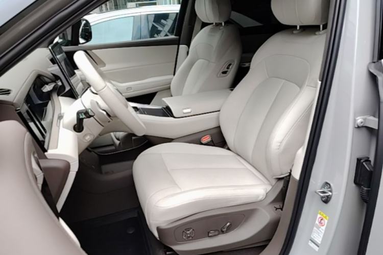 Used Denza N8L 2025 Model Flagship Model Left Front Seat