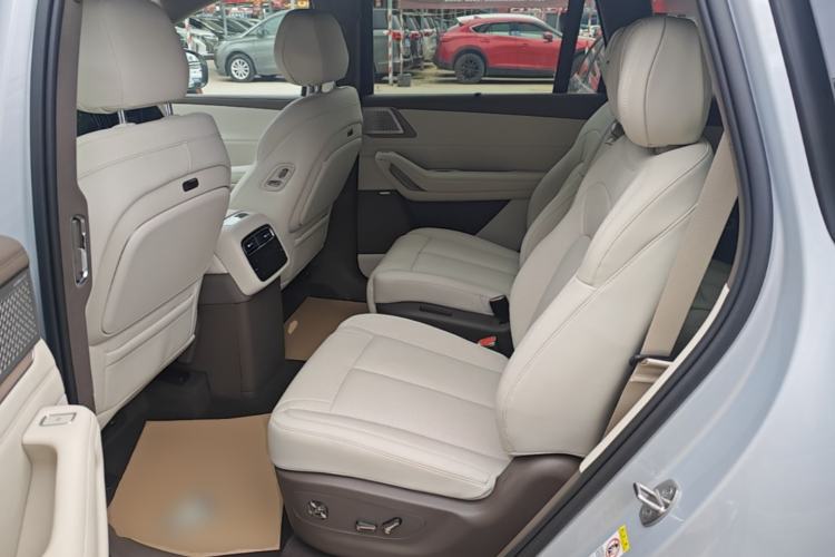 Used Denza N8L 2025 Model Flagship Model Left Rear Seat