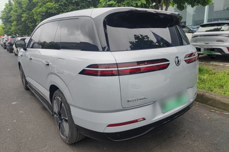 Used Denza N8L 2025 Model Flagship Model Rear Left 45 Deg
