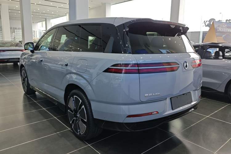 Used Denza N8L 2025 Model Flagship Model Rear Left 45 Deg