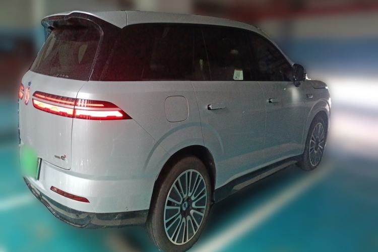 Used Denza N8L 2025 Model Flagship Model Rear Right 45 Deg