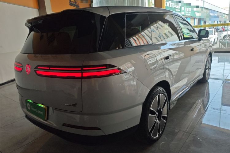 Used Denza N8L 2025 Model Flagship Model Rear Right 45 Deg
