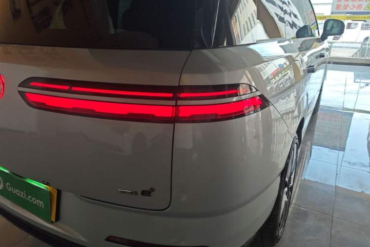 Used Denza N8L 2025 Model Flagship Model Right Rear Taillight