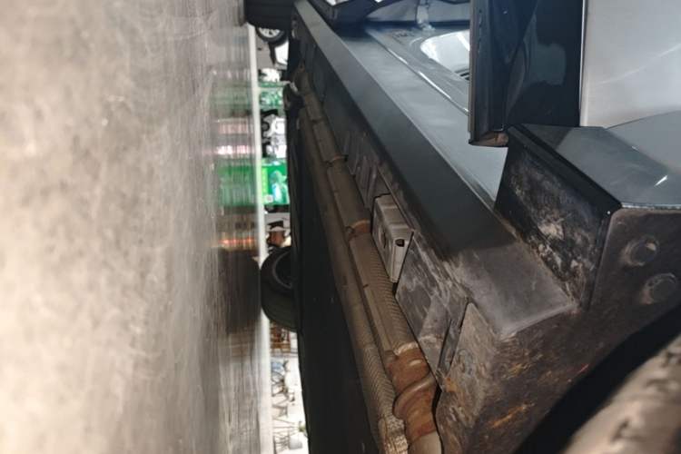 Used Denza N8L 2025 Model Flagship Model Right Side Sill
