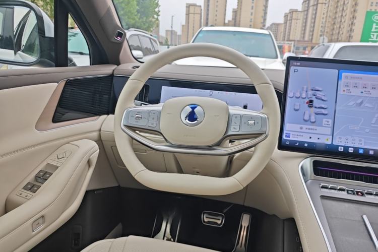 Used Denza N8L 2025 Model Flagship Model Steering Wheel