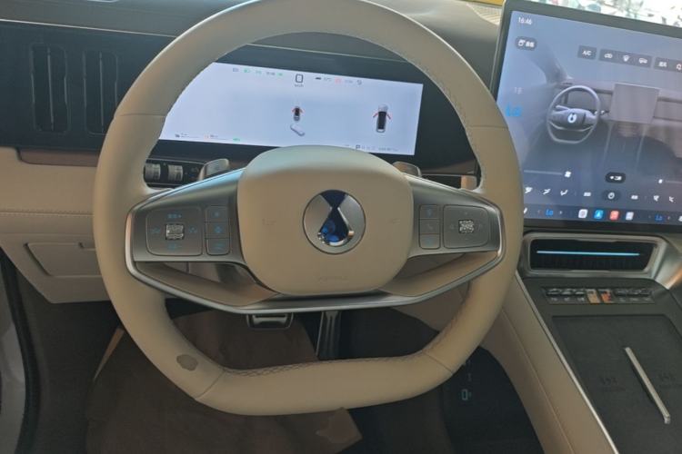 Used Denza N8L 2025 Model Flagship Model Steering Wheel