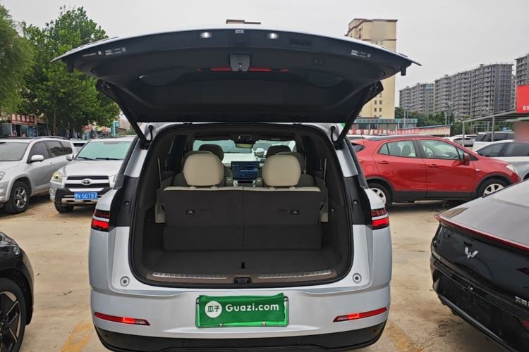 Used Denza N8L 2025 Model Flagship Model Trunk