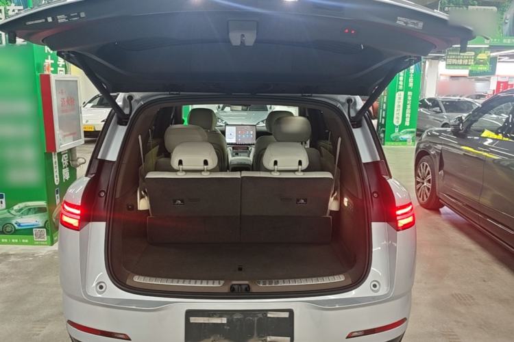 Used Denza N8L 2025 Model Flagship Model Trunk