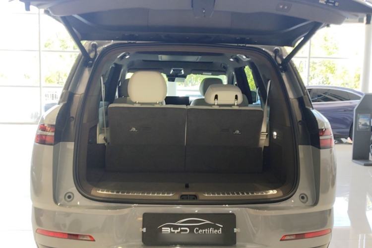 Used Denza N8L 2025 Model Flagship Model Trunk