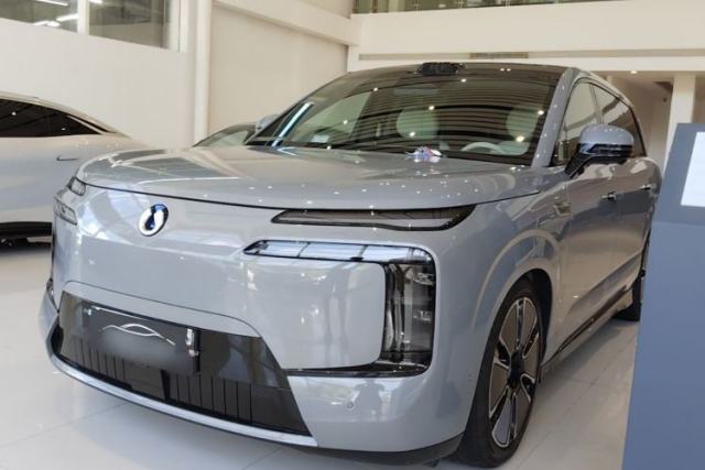 Used Denza N8L 2025 Model Flagship Model