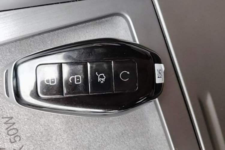 Used Denza N8L 2025 Model Flagship Model Vehicle Key