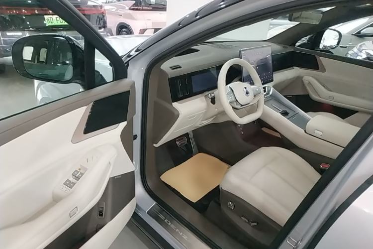 Used Denza N8L 2025 Model Flagship Model Driver Seat