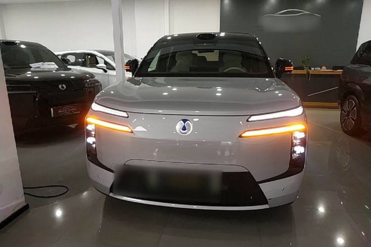 Used Denza N8L 2025 Model Flagship Model Front