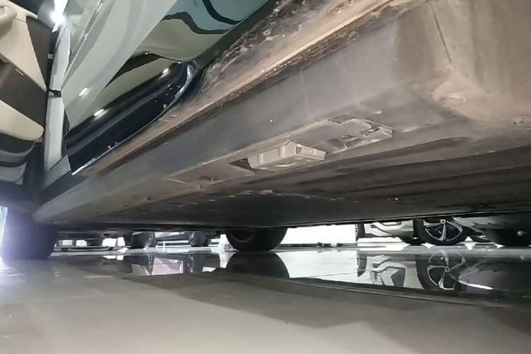 Used Denza N8L 2025 Model Flagship Model Left Side Sill