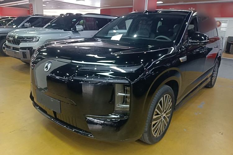 Denza N8L 2026 Model Flash Charge Luxury Edition