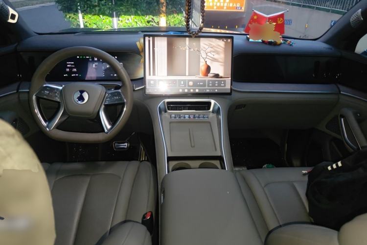 Used Denza N9 2025 Prestige Version Center Console