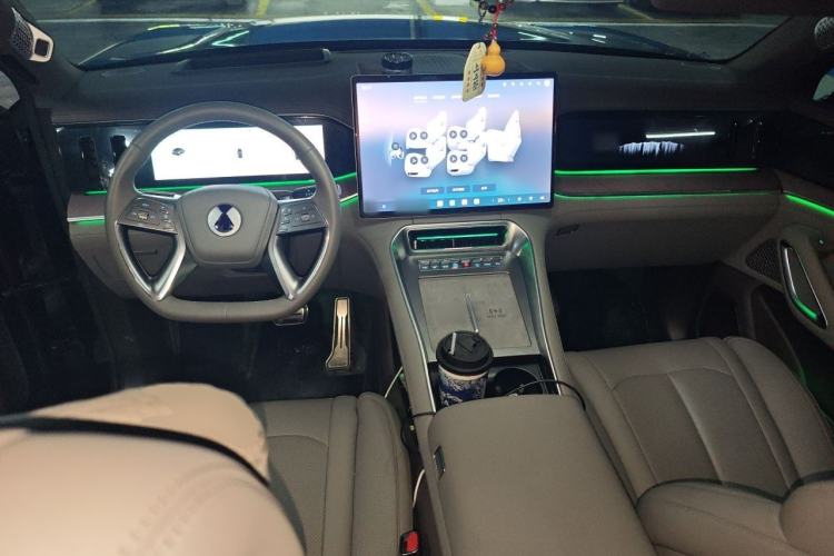 Used Denza N9 2025 Prestige Version Center Console