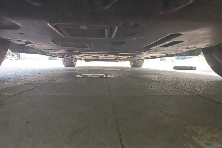 Used Denza N9 2025 Prestige Version Chassis Front