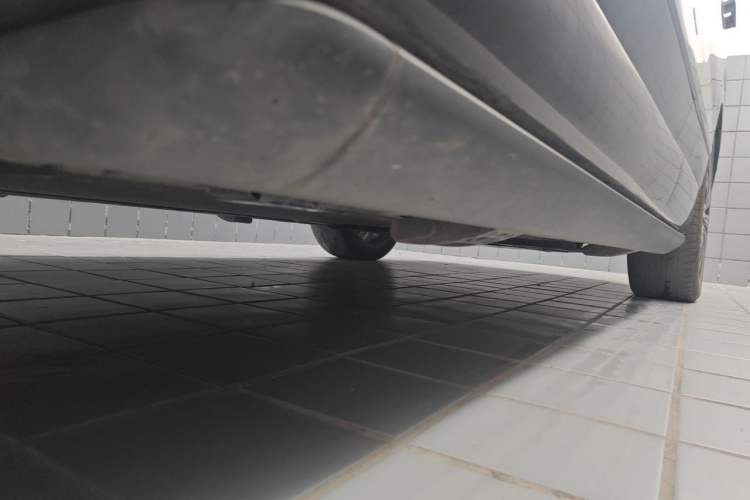 Used Denza N9 2025 Prestige Version Chassis Front Left