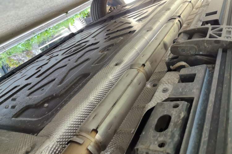 Used Denza N9 2025 Flagship Model Chassis Front Right