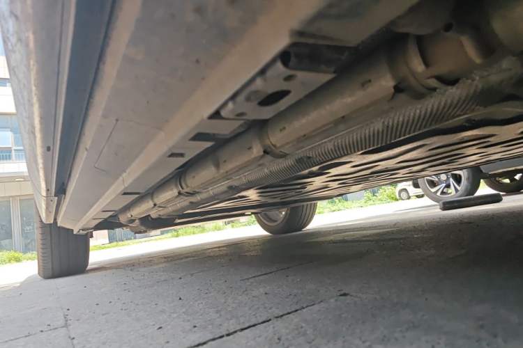 Used Denza N9 2025 Prestige Version Chassis Front Right
