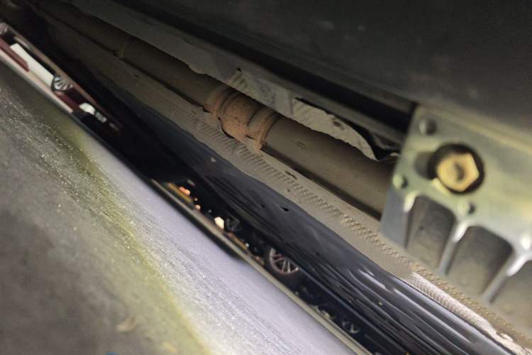 Used Denza N9 2025 Prestige Version Chassis Front Right