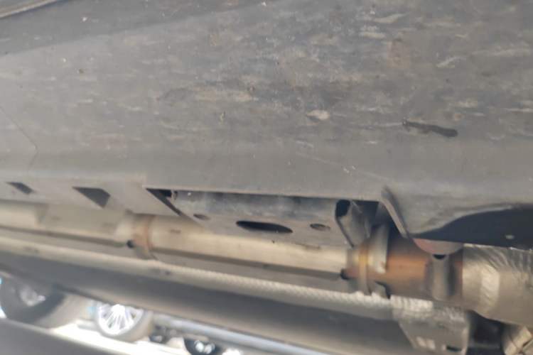 Used Denza N9 2025 Prestige Version Chassis Front Right