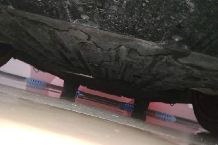Used Denza N9 2025 Prestige Version Chassis Front