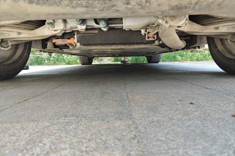 Used Denza N9 2025 Prestige Version Chassis Rear